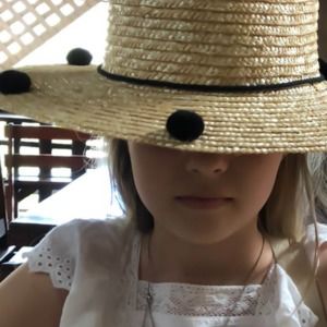 Meet your Posher, Izabela